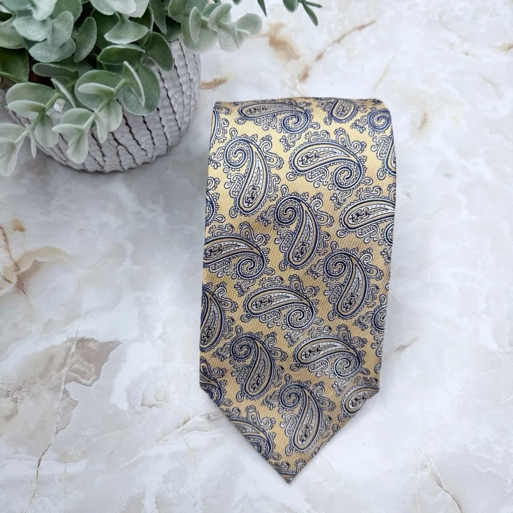 NWT Jos. A. Bank Executive Collective Silk Tie Yellow Blue Paisley 58